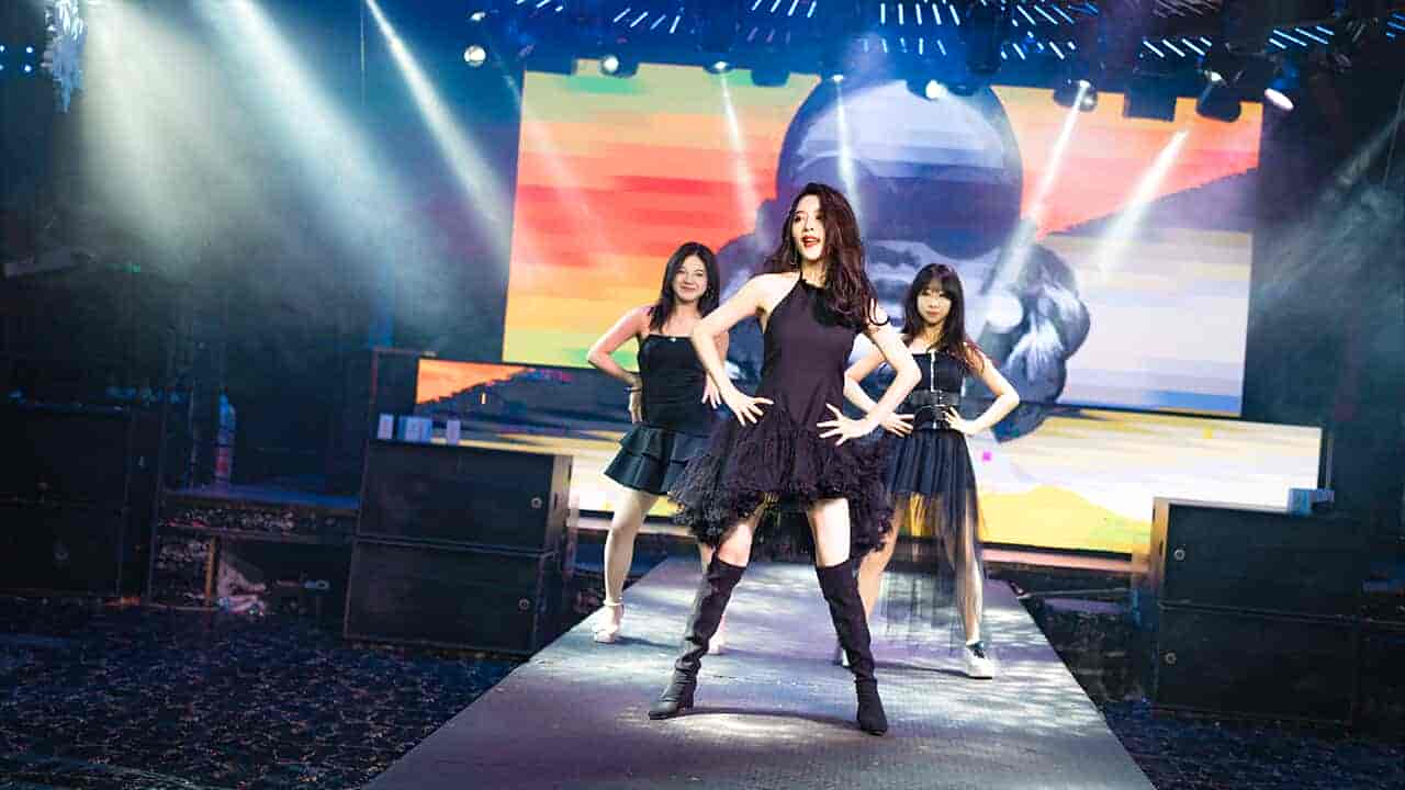 【PC游戏】定制女友 Build.14392512 全DLC 免安装中文版【12.8GB】